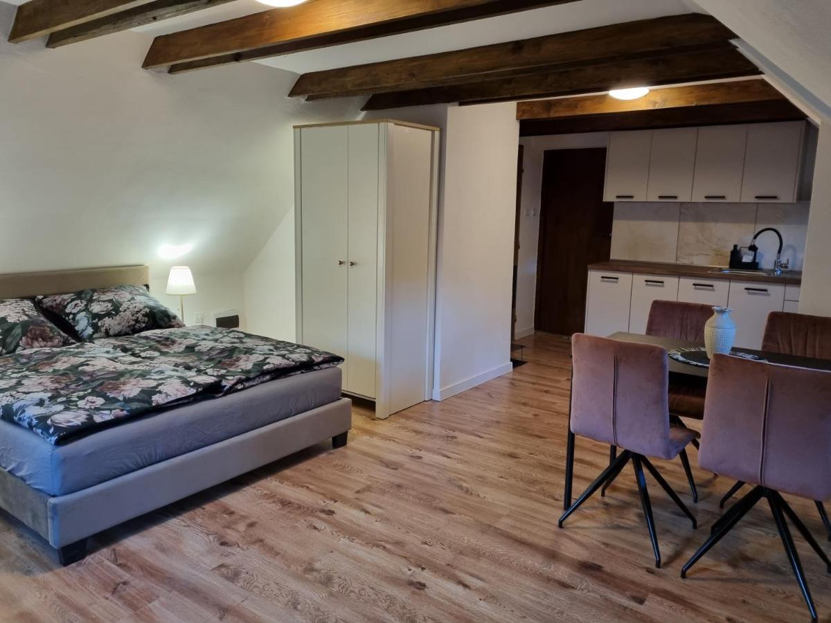 Uv Apartmany Banska Stiavnica Luaran gambar